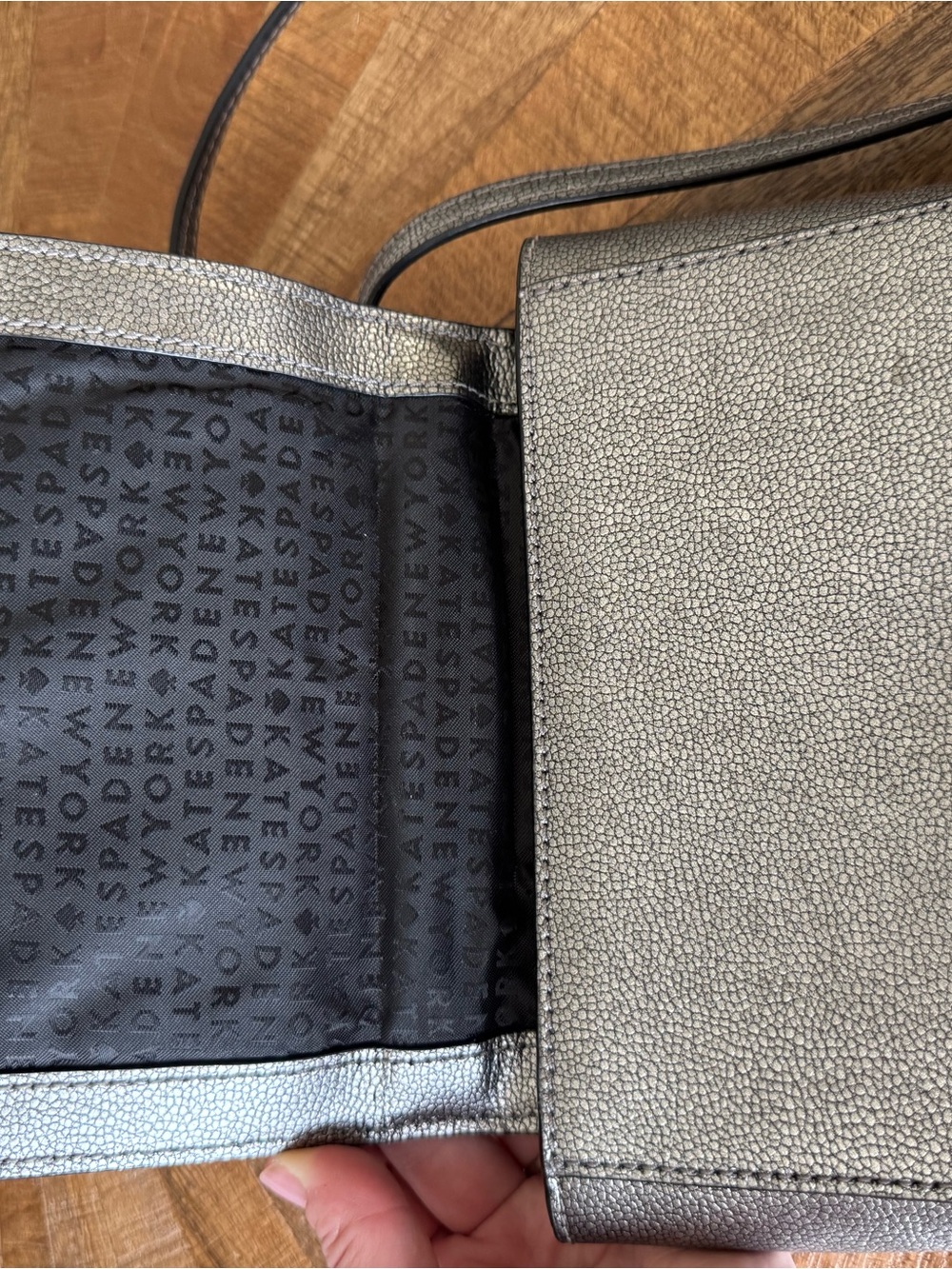 Kate Spade Patterson Drive Maisie Mini in Metallic Pebble Leather - Picture 5 of 7